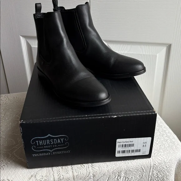 THURSDAY BOOTS - DUCHESS IN BLACK 8.5 NEW - Picture 2 of 8